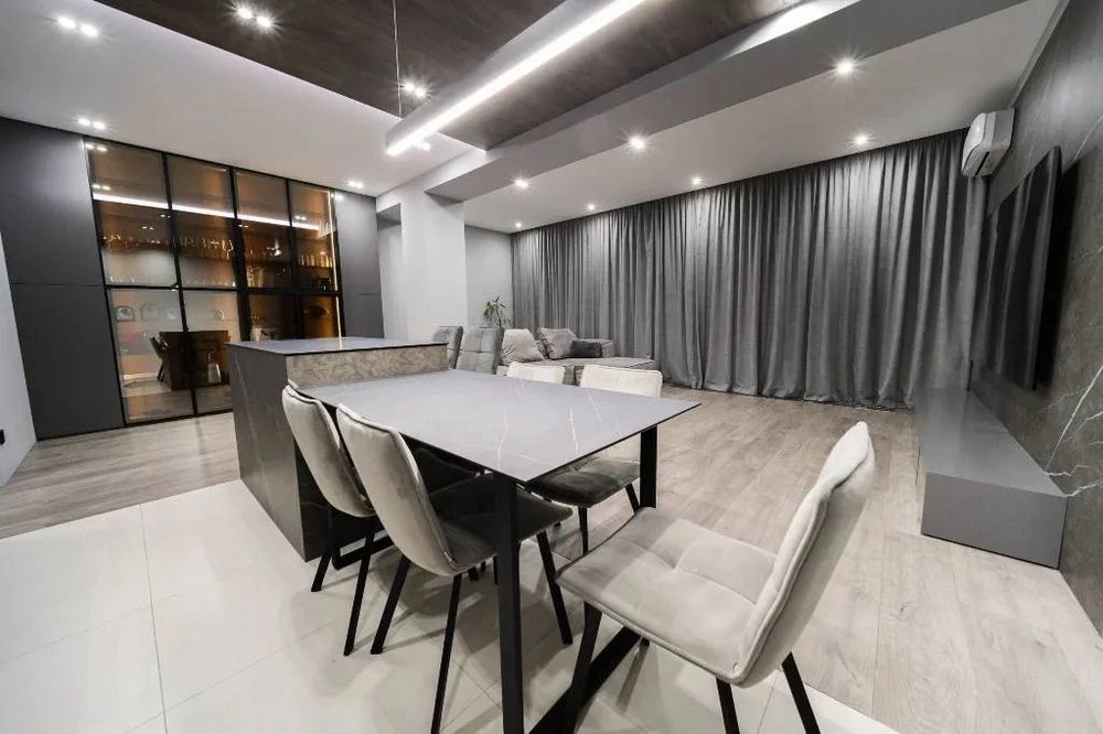 Продам 3-х комнатную квартиру ЖК Рыбинский.