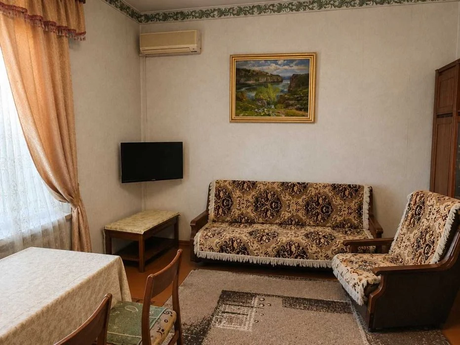 Продажа 2-к. кв в коттедже Днепровский район Правый берег г.З