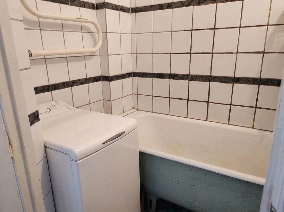 Продажа 2-к. кв в коттедже Днепровский район Правый берег г.З