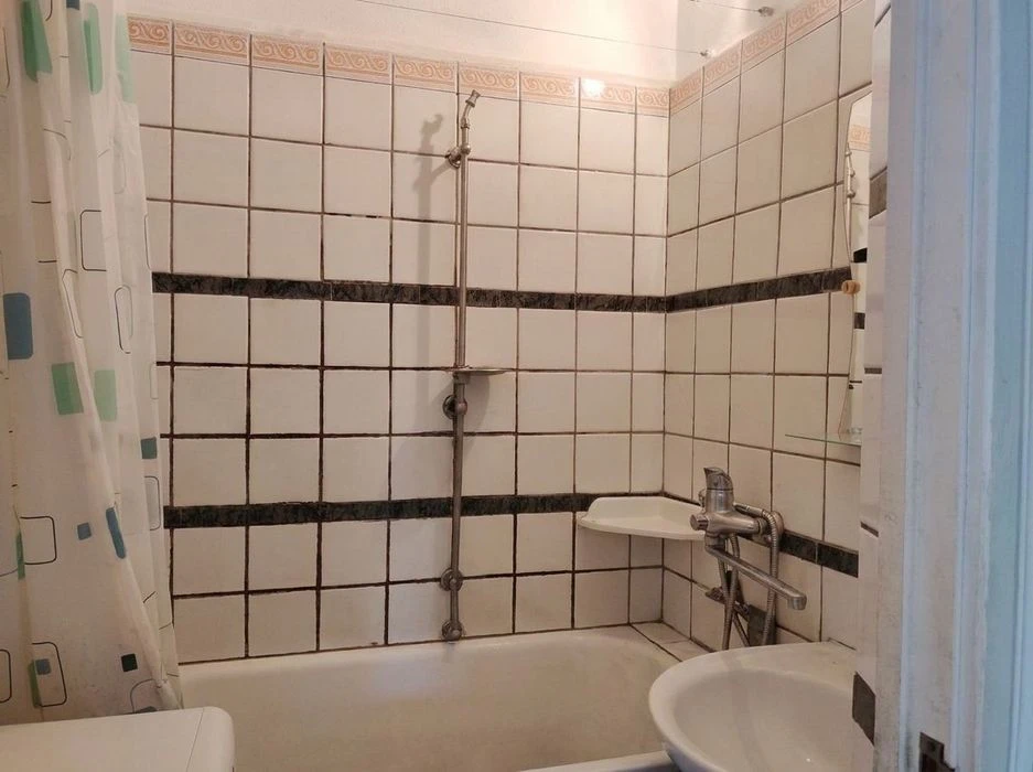 Продажа 2-к. кв в коттедже Днепровский район Правый берег г.З