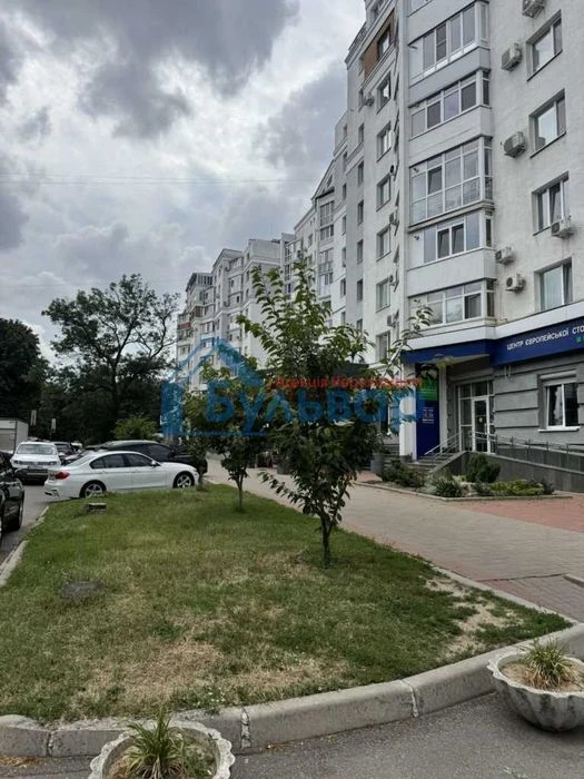 1к-квартира в центрі біля стадіону «Ворскла»