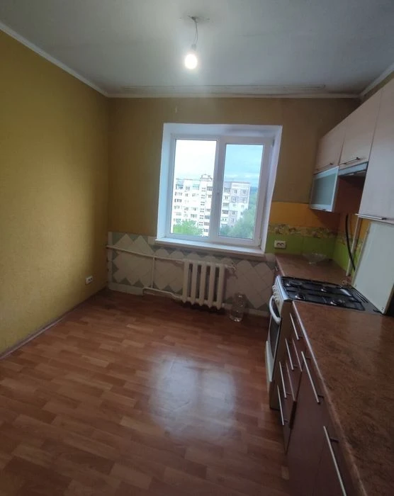 Затишна 3к з чудовим краєвидом, меблі залишаються. Переоформ