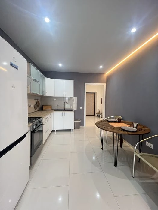 Продам 2-кімнатну квартиру в ЖК River Park