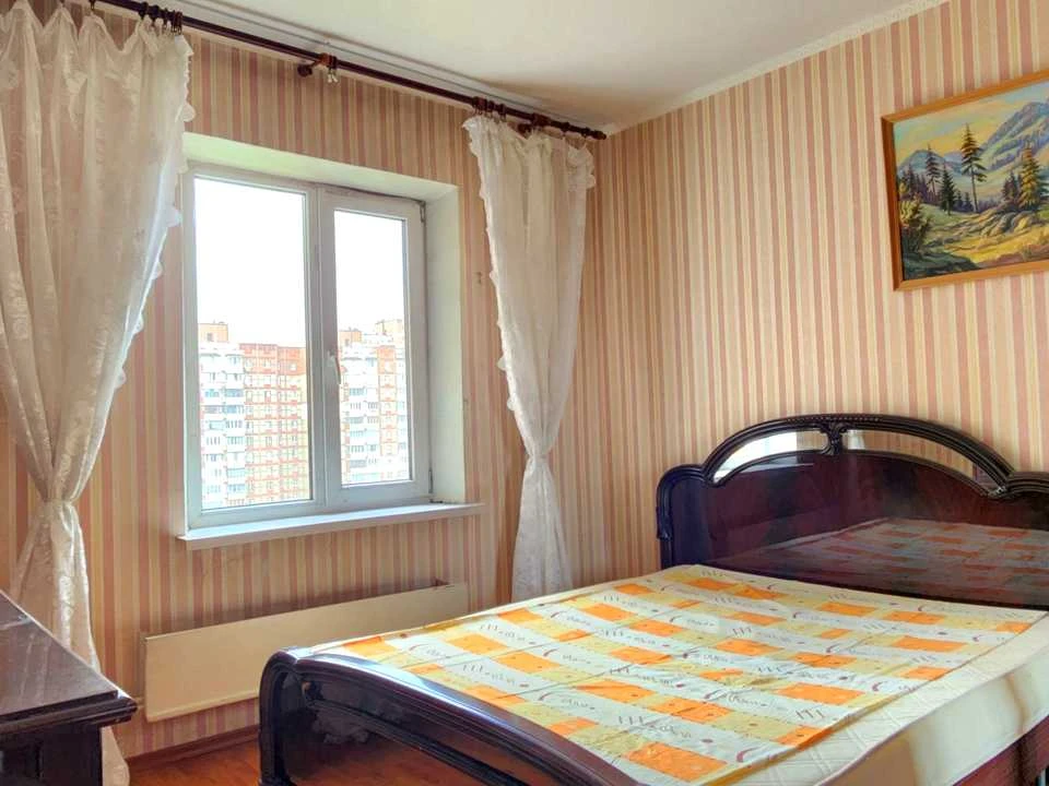 Квартира. Киев, Червоной Калины просп. (Владимира Маяковск