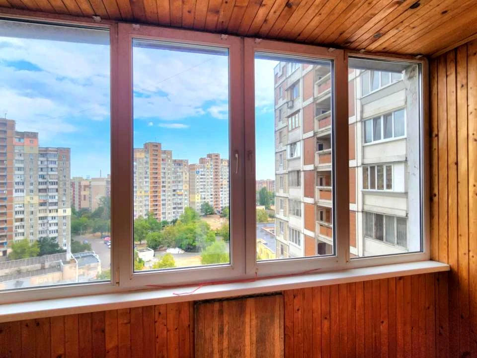 Квартира. Киев, Червоной Калины просп. (Владимира Маяковск