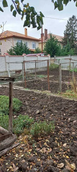 A part of a homestead with a plot on Obylnoy/Vanzetta is for sale