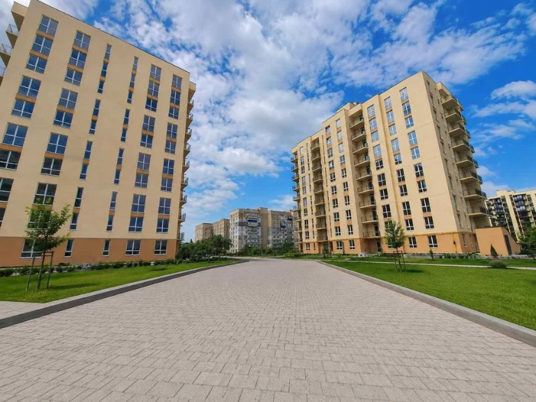 Cheap, FOR SALE 1-room apartment in a new building, in Zamost, AG