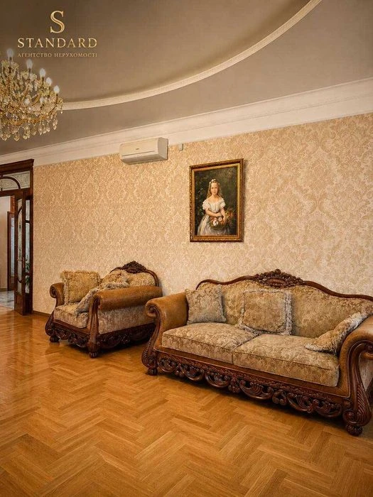 House with a pool by the sea, 13th century. Bolshoy Fontana 0% commission