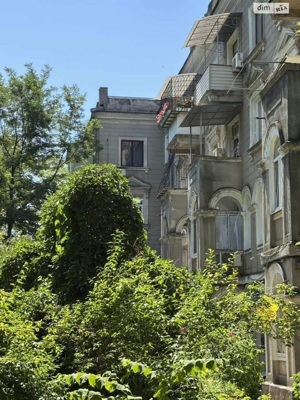 Продажа квартир Приморский.