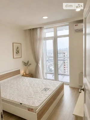 Sale of 1-room apartment 49 sq. m on Solomyanska Street 20A • ID 34