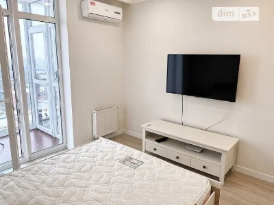 Sale of 1-room apartment 49 sq. m on Solomyanska Street 20A • ID 34