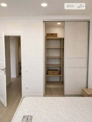 Sale of 1-room apartment 49 sq. m on Solomyanska Street 20A • ID 34