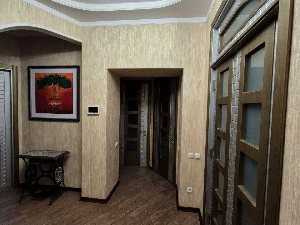 Квартира. Запорожье, Почтовая ул. (Горького)
