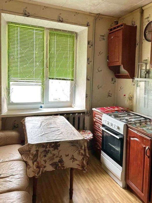 Продам 2-комнатную квартиру на Вильямсе / Королёва.