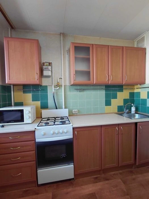 WITHOUT% I will sell 1-room apartment of Volodymyr Ivasyuk 27A GAZ Metro Min