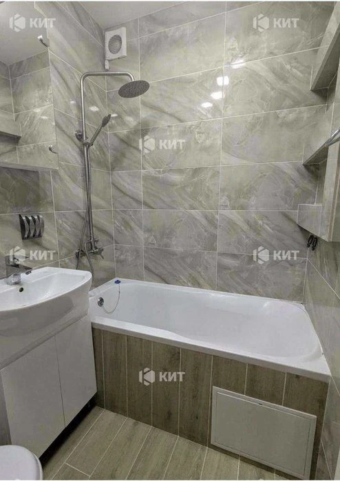 3 rooms. 61 sq. m. Saltivka, (Saltivka, m. Geroev Truda, Buchmy 32A) 13