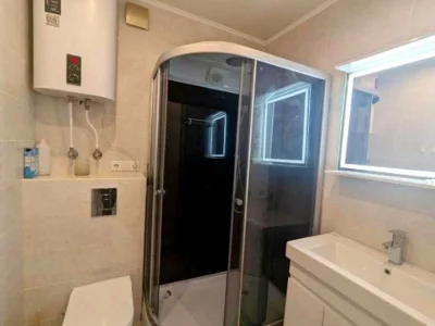 Apartment. Kharkiv, Newtona St.