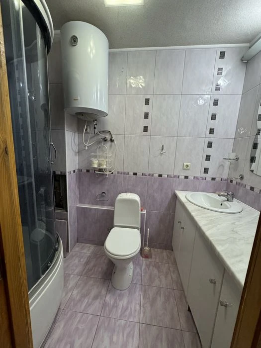 Selling a 3-room apartment in Zhukovsky, Astronomicheskaya, 35th, garage