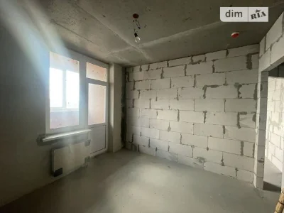 Sale of 3-room apartment 99.8 sq. m on Valeriy Lobanovskyi Ave.