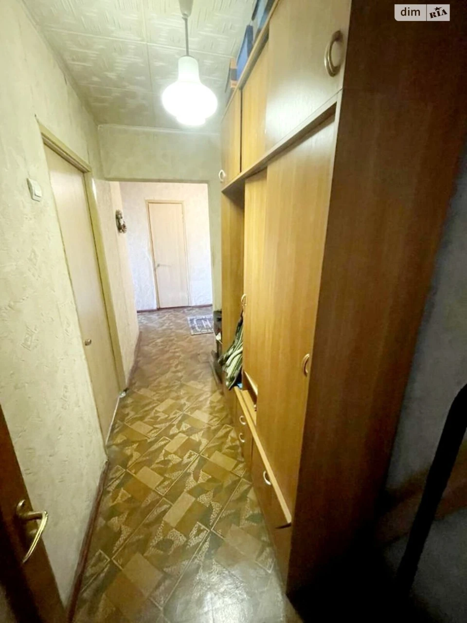 For sale Apartment Oleksandrivskyi (Zhovtnevyi)