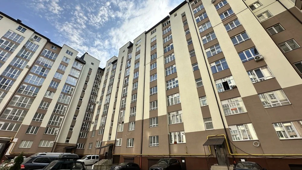 Продажа двухуровневой квартиры рядом с парком Шевченко