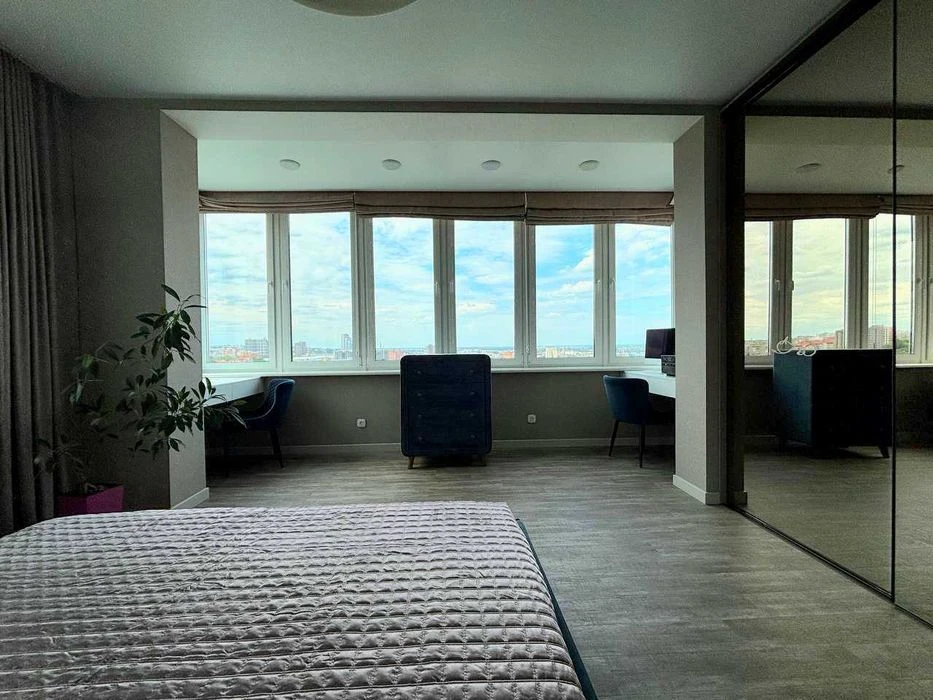 For sale 3-room apartment in the Chkalovsky Center residential complex