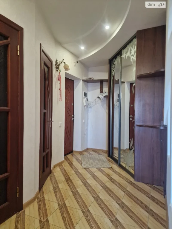 Довгострокова Оренда Квартира Південно-Західний