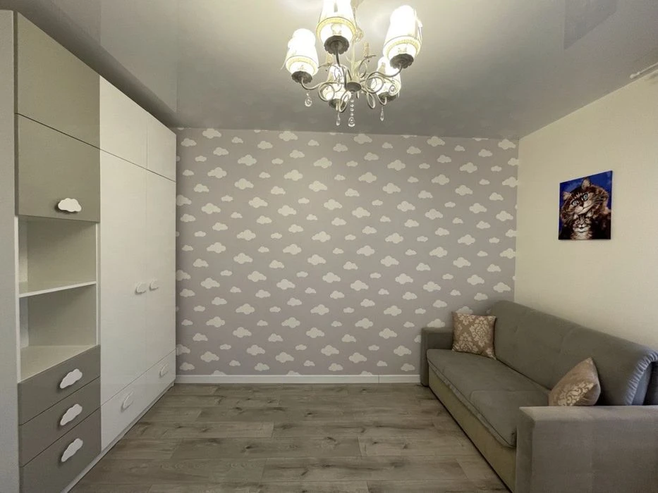 For sale 2 rooms. 77m2. Atlant residential complex ul. Antonovicha, 36