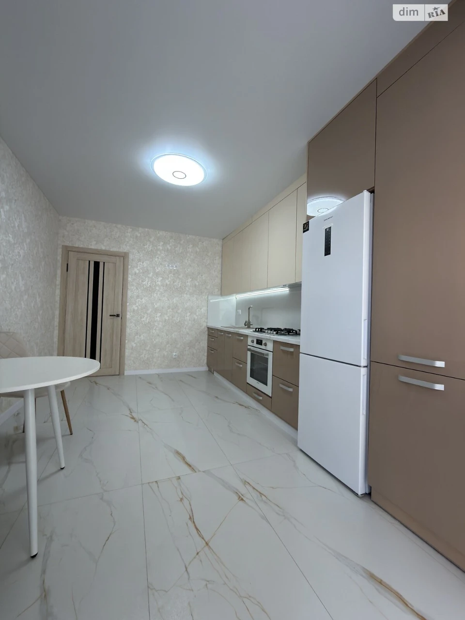 Продаж Квартира Озерна