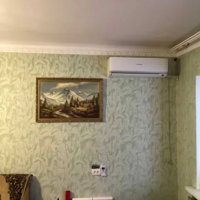 Продам 2 комнатную в конце пр. Слобожанский (газеты «Правда»)