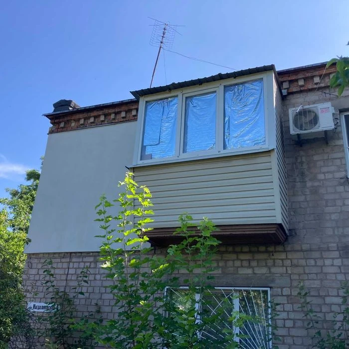 Продам 2 комнатную в конце пр. Слобожанский (газеты «Правда»)