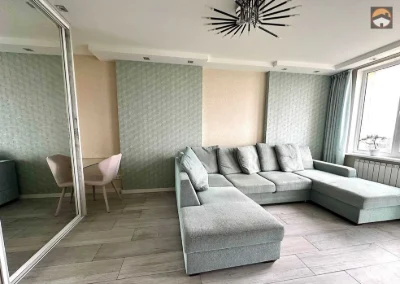 Selling a 1-room apartment in the Yuvileyny residential complex with renovation and furniture