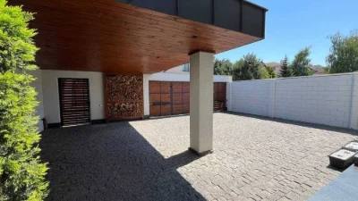House for sale in Sauvignon.