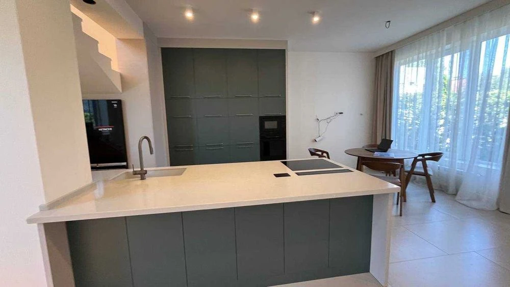 House for sale in Sauvignon.