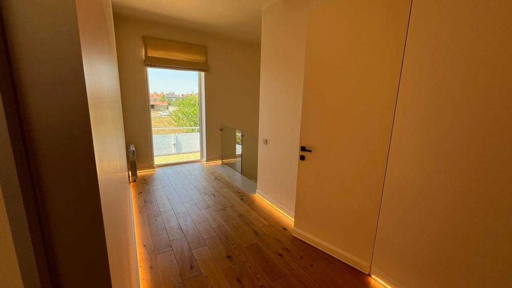 House for sale in Sauvignon.