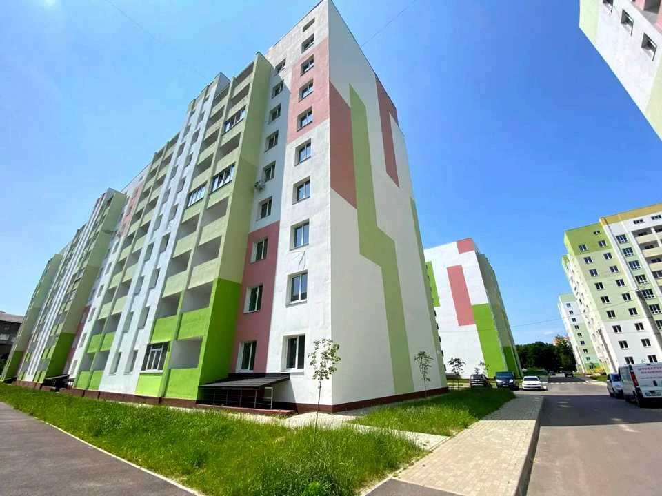 Apartment. Kharkiv, Myru St.