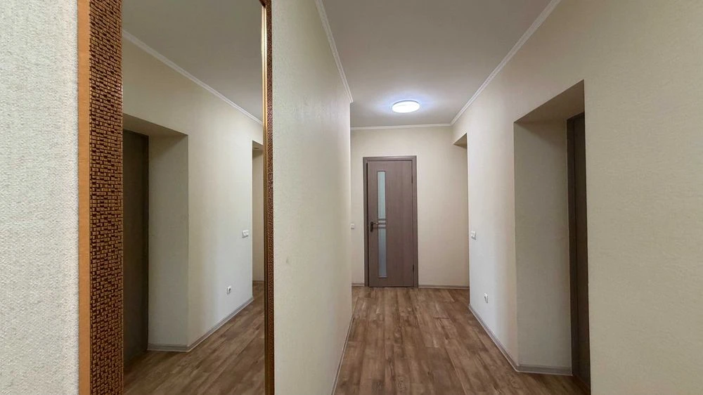 Продається стильна 2-кімнатна квартира в самому серці Житоми