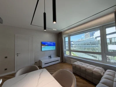For sale, 3-room apartment in White lines 102 residential complex