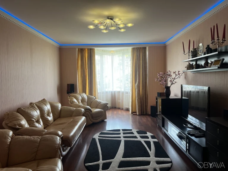 For sale a large 5-room apartment with European renovation, Sal Street
