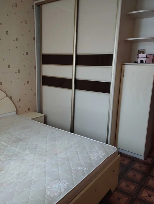 Metro Kholodnaya Gora for sale 2-room apartment.
