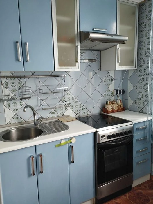 Metro Kholodnaya Gora for sale 2-room apartment.