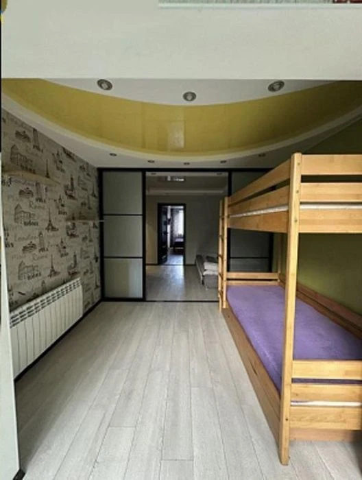 Продам 2-комнатную квартиру на Черемушках. Ул.Героев Крут (