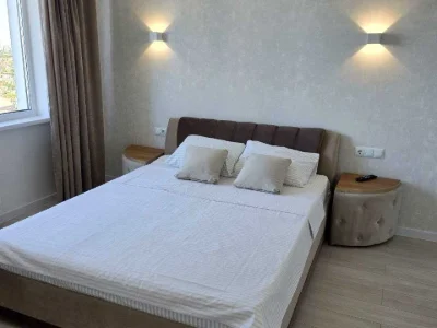 Apartment. Odesa, Literaturna St.