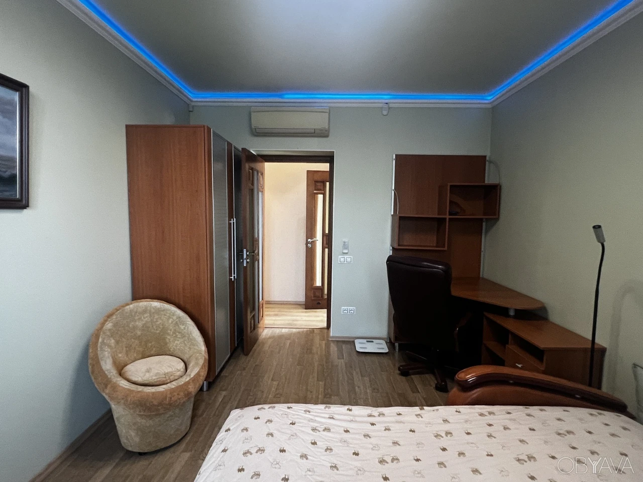 For sale a large 5-room apartment with European renovation, Sal Street