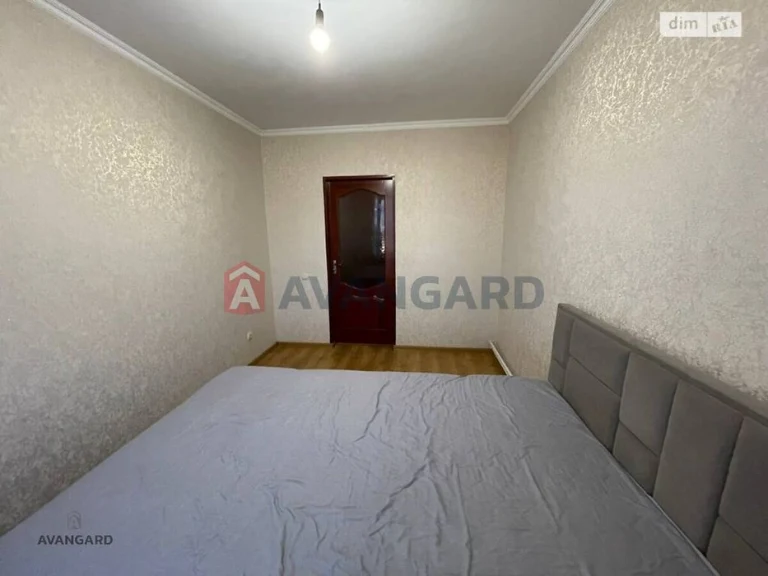 Продам 4к квартиру в элитном районе Винницы.