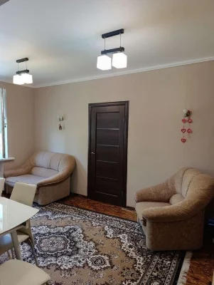 Продажа 2 комнатной квартиры ,район Титова ( Независимости) 2