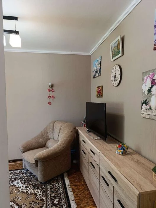 Продажа 2 комнатной квартиры ,район Титова ( Независимости) 2