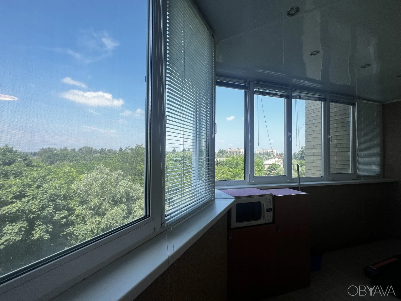 For sale a large 5-room apartment with European renovation, Sal Street