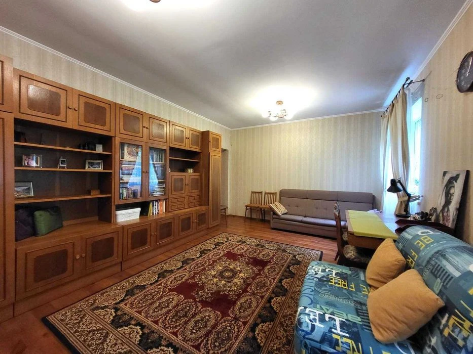 (5) Продам будинок на Слов'янці 8116