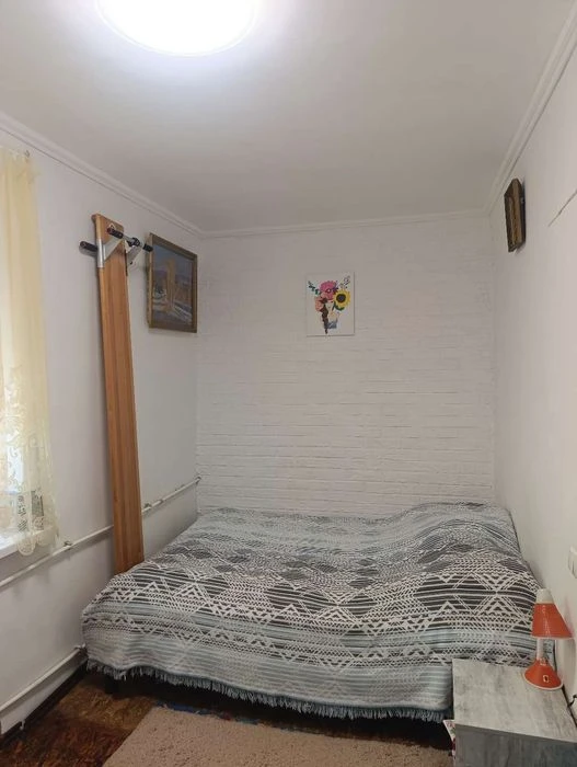 Продажа 2 комнатной квартиры ,район Титова ( Независимости) 2